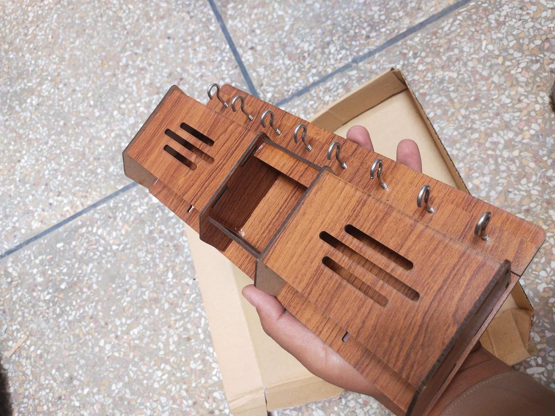 Wooden Key & Phone Holder with Phone Slots
